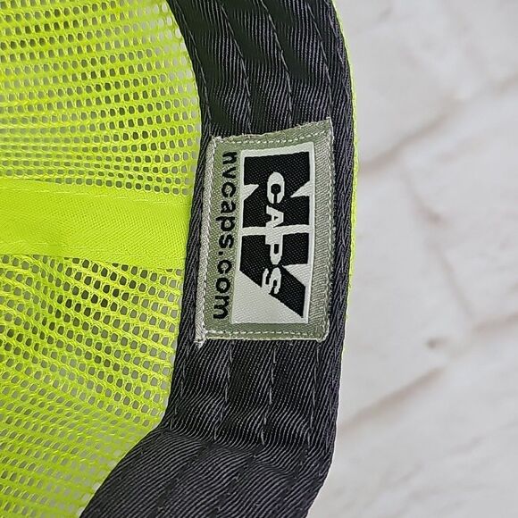 Wild Outdoor Hunting Cap/Hat Charcol/Neon Yellow Leatherette patch Size 22"-24 - Picture 10 of 11